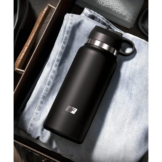 Fap Flask Thrill Seeker - maszturbátor kulacsban (fekete)